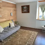 5 Hermoso Departamento Entero en Excelente localización